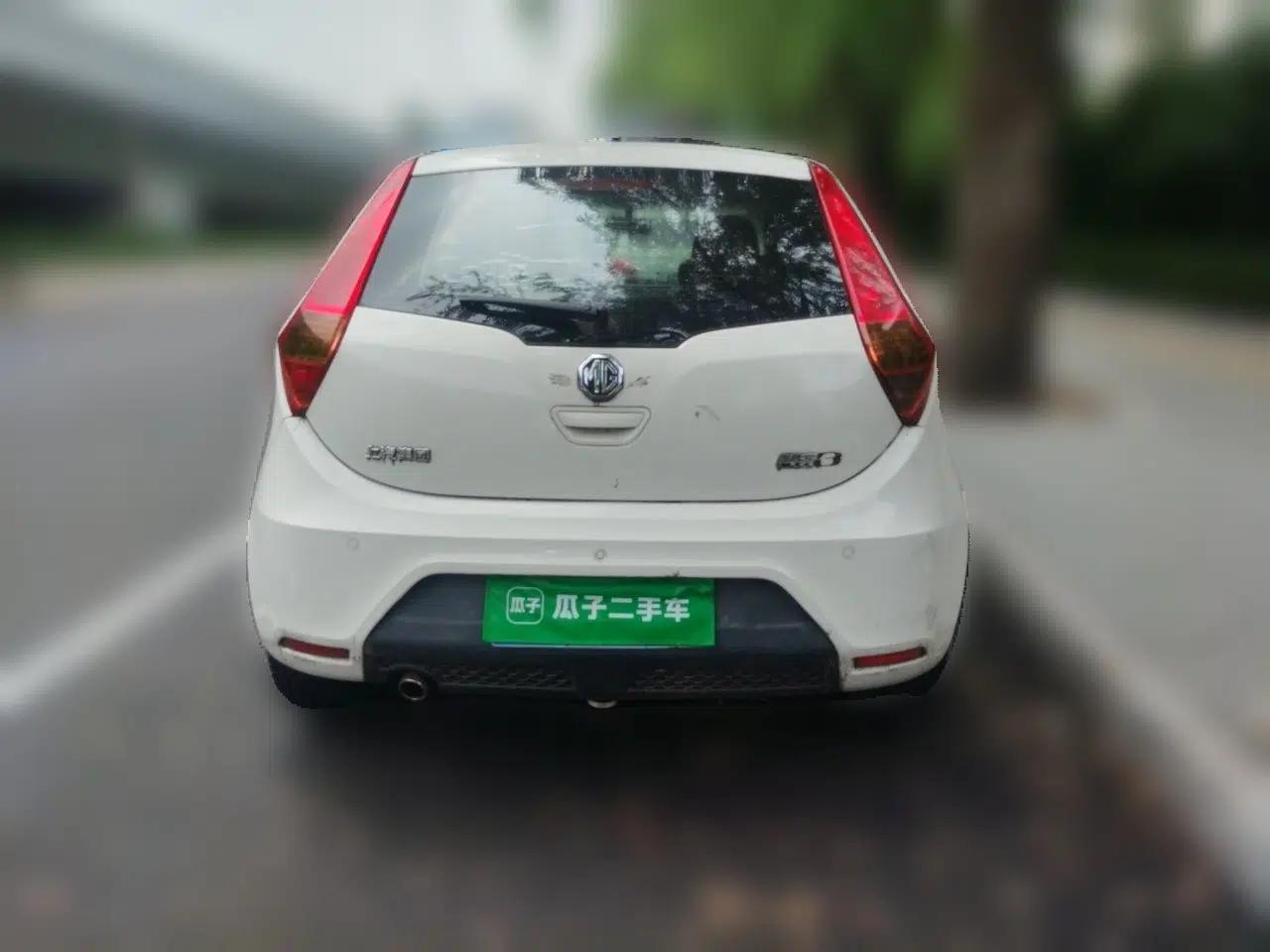 MG 3 2013 1.5L AMT Elite Edition — миниатюра 5