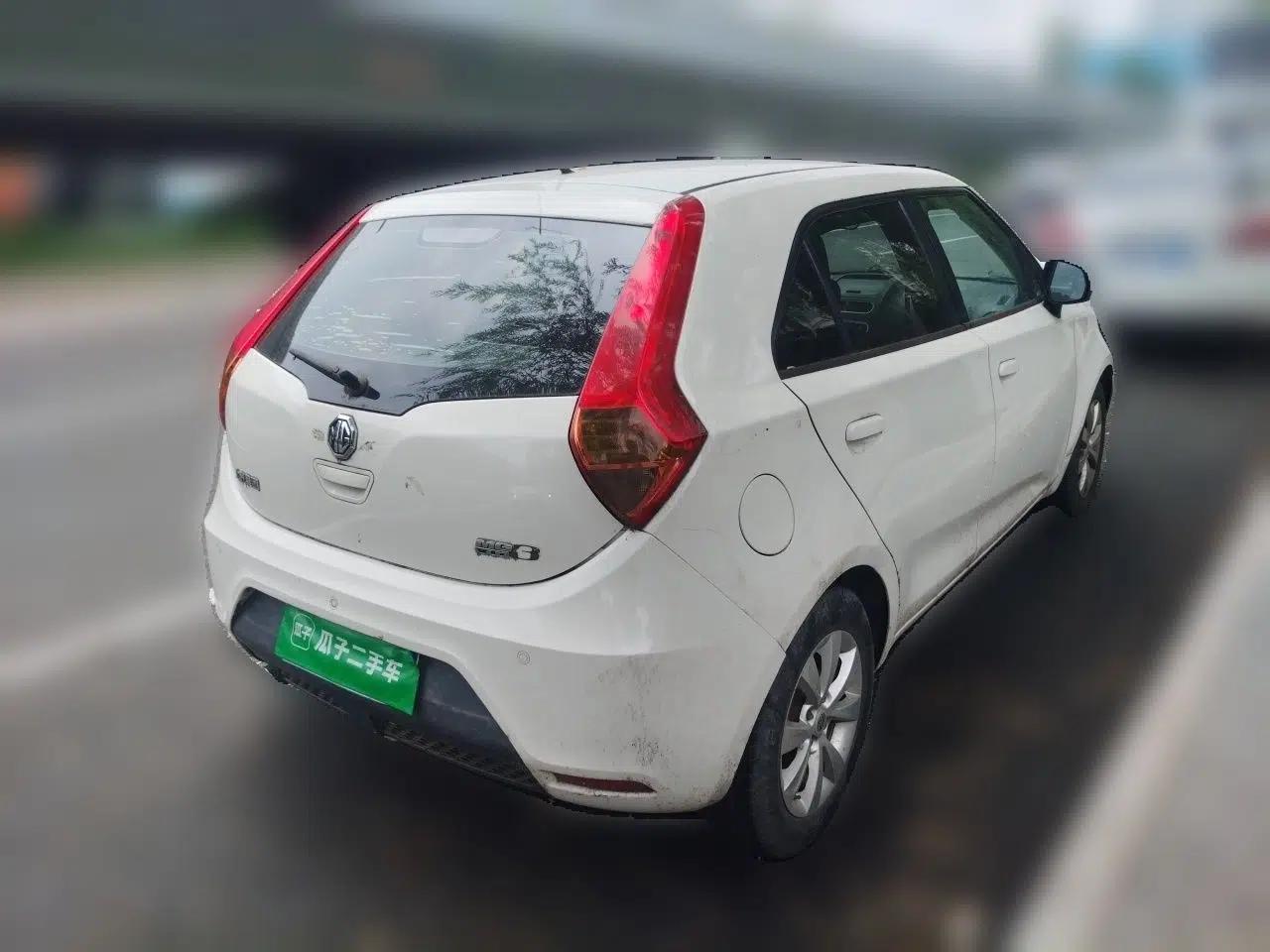 MG 3 2013 1.5L AMT Elite Edition — миниатюра 6