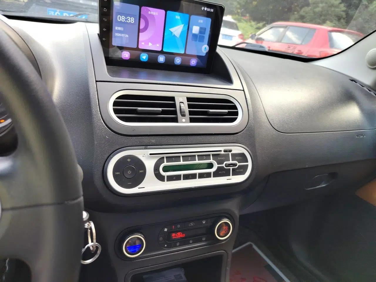 MG 3SW 2015 1.5L AMT Elite Model — миниатюра 13
