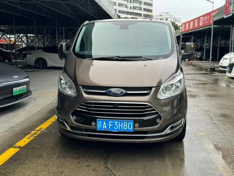 Tourneo 2016 2.0T Manual Elite Edition — миниатюра 2