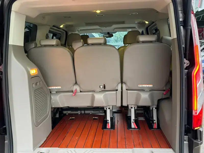 Tourneo 2016 2.0T Manual Elite Edition — миниатюра 12