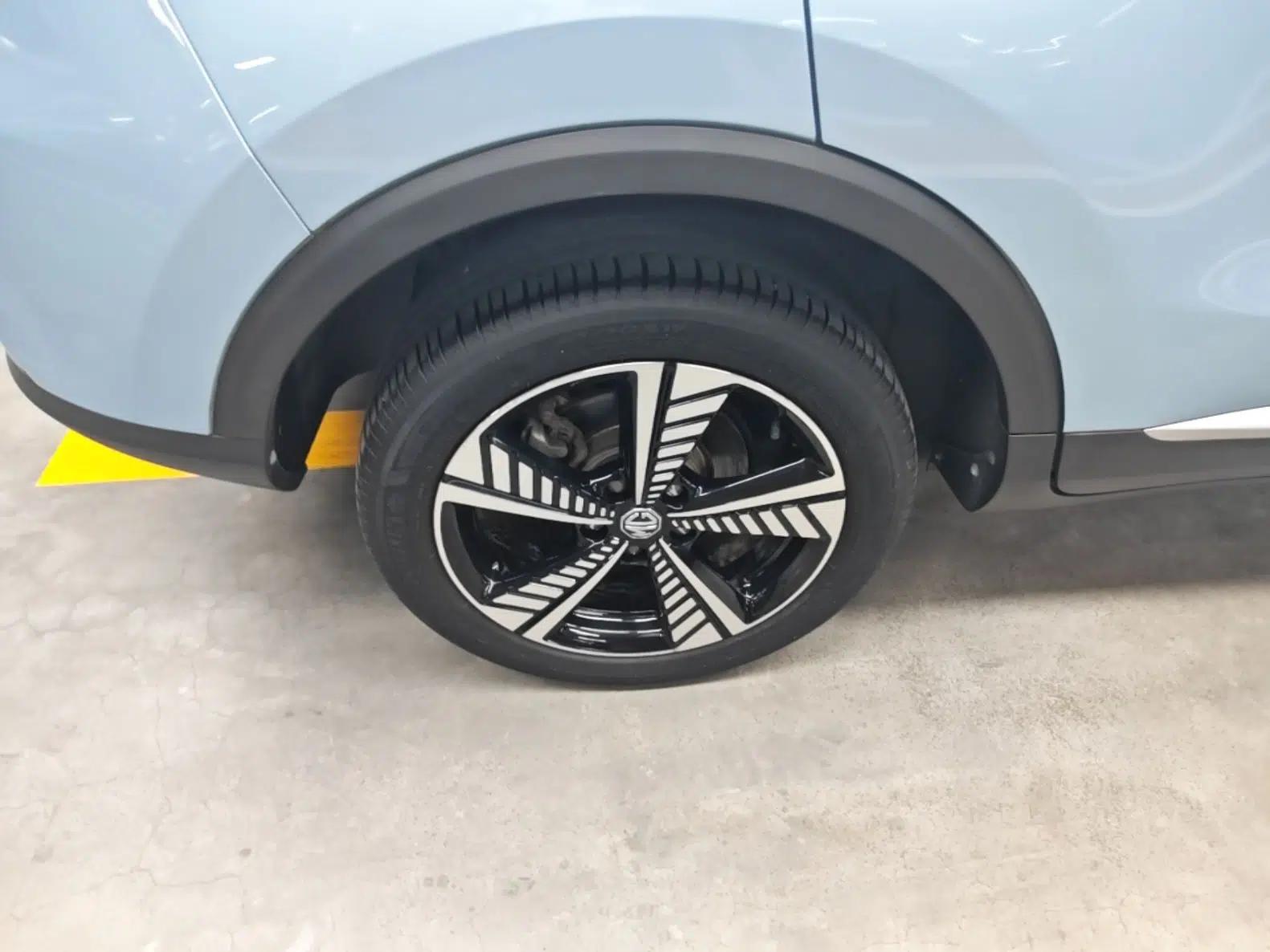 MG EZS Electric 2019 E-Plus Edition — миниатюра 11