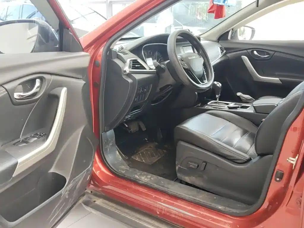 Venucia T90 2017 2.0L CVT Smart Edition — миниатюра 16