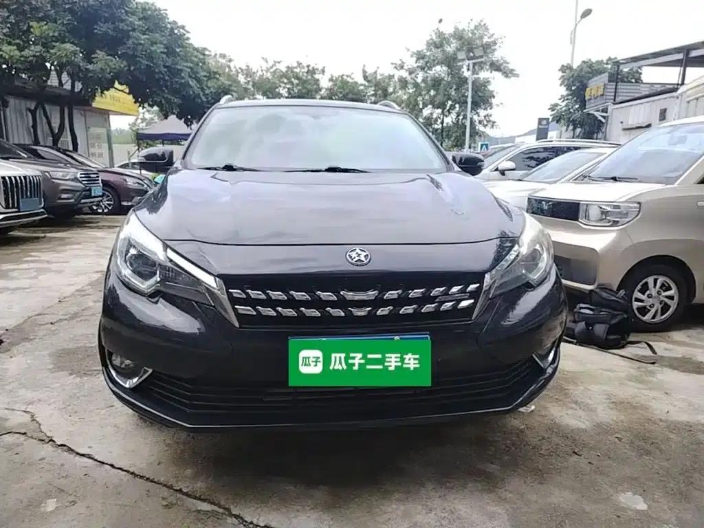 Venucia T90 2018 2.0L CVT Smart Connect Smart Edition (National V Emission Standard) — миниатюра 3