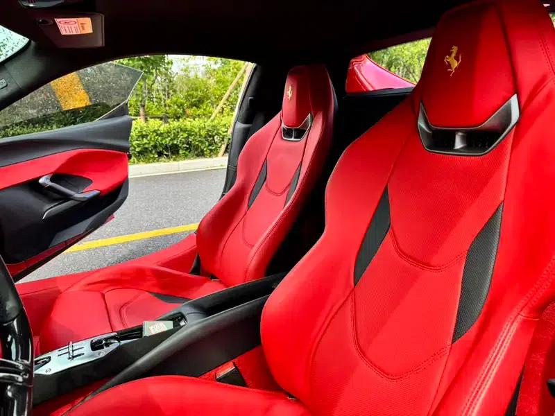 Ferrari 296 2021 3.0T V6 GTB — миниатюра 12
