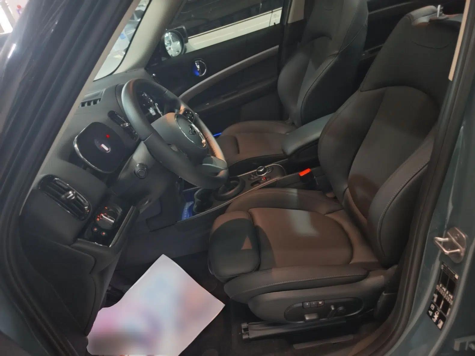 MINI Countryman 2023 Updated 1.5T COOPER ALL4 Connoisseur — миниатюра 22
