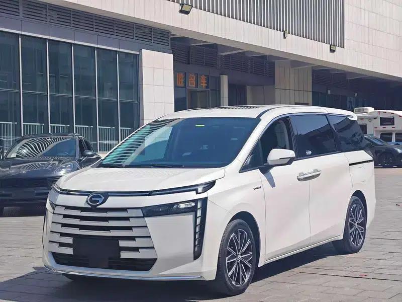 Trumpchi E8 PHEV 2024 model 2.0ATK 150km MAX+ — миниатюра 1