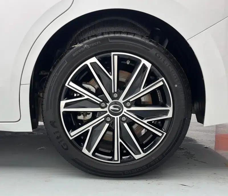 Trumpchi E8 PHEV 2024 model 2.0ATK 150km MAX+ — миниатюра 4