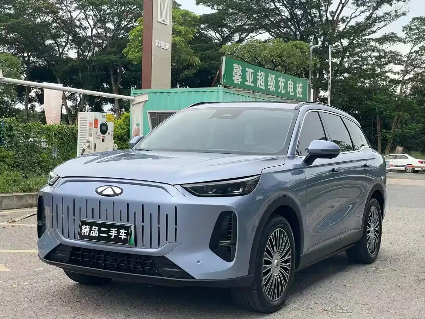 Fengyun T9 2024 Model 120 Long Range Flagship 7-Seater Ternary Lithium — миниатюра 1