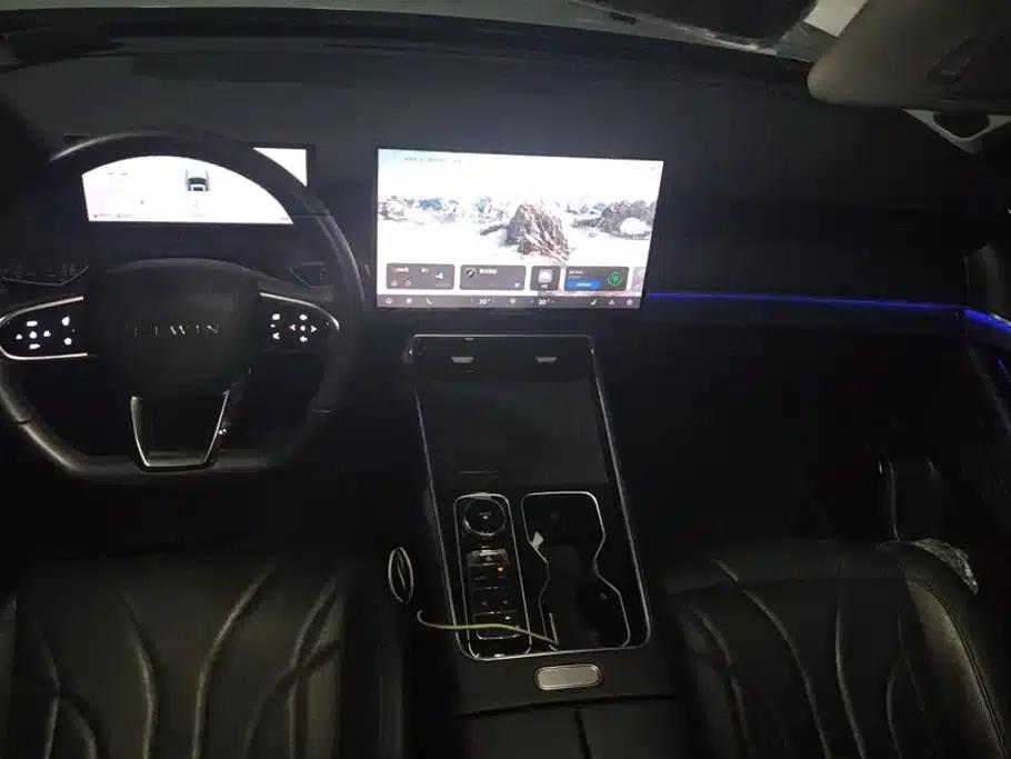Fengyun T9 2024 Model 120 Long Range Luxury 5-Seater Ternary Lithium — миниатюра 12