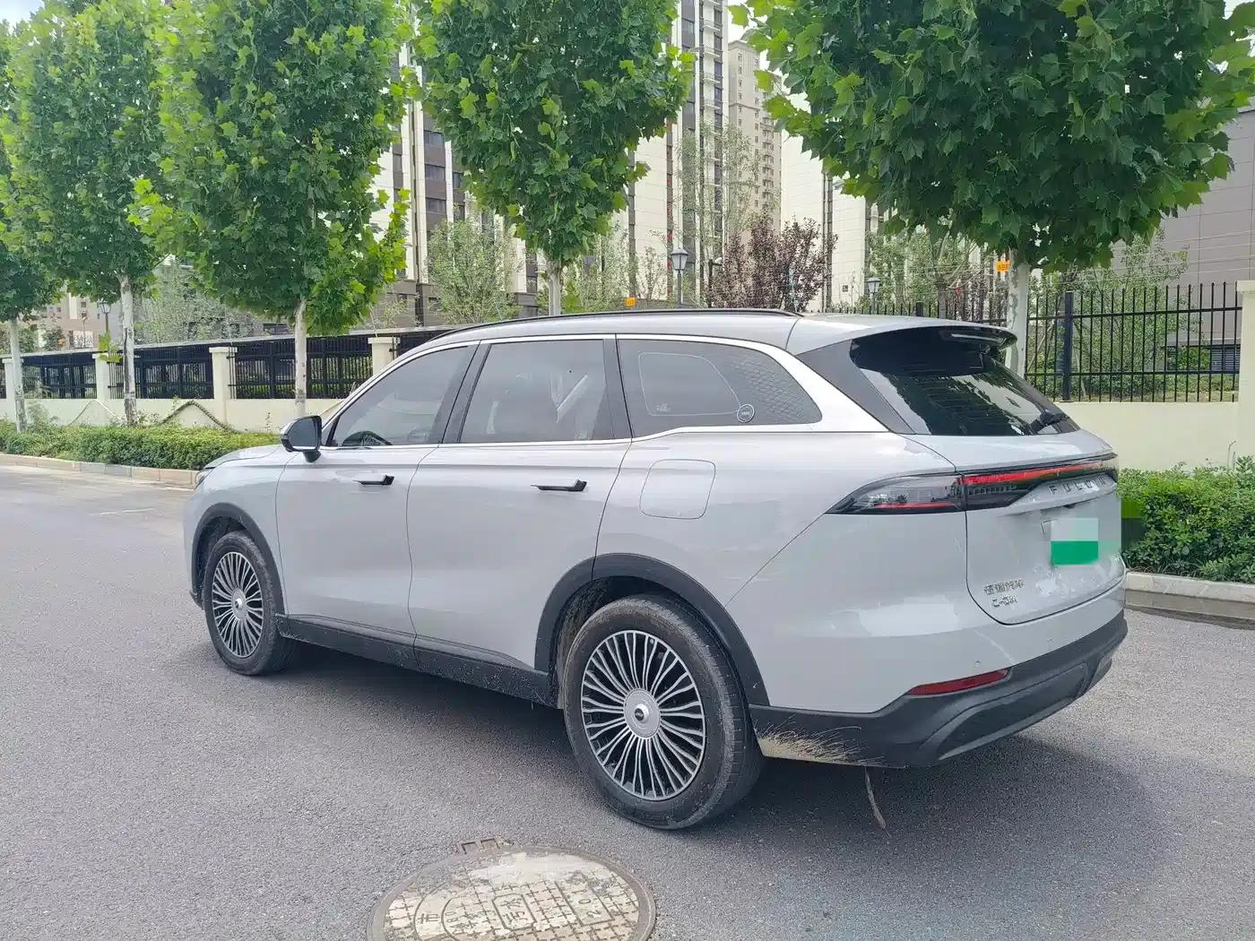 Fengyun T9 2024 Model 120 Long Range Luxury 5-Seater Lithium Iron Phosphate — миниатюра 7