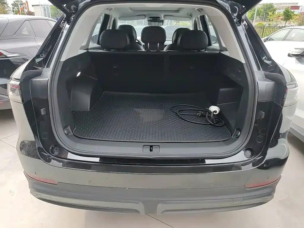 Fengyun T9 2025 Model 120 Long Range Premium Edition 5-Seater Lithium Iron Phosphate — миниатюра 19
