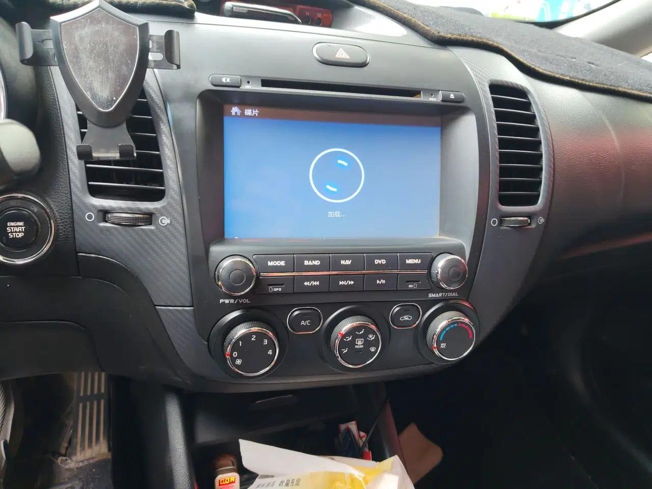 Kia K3 2015 1.6L Automatic GLS — миниатюра 13