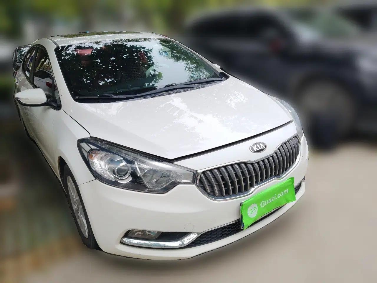 Kia K3 2015 1.6L Automatic GLS — миниатюра 3