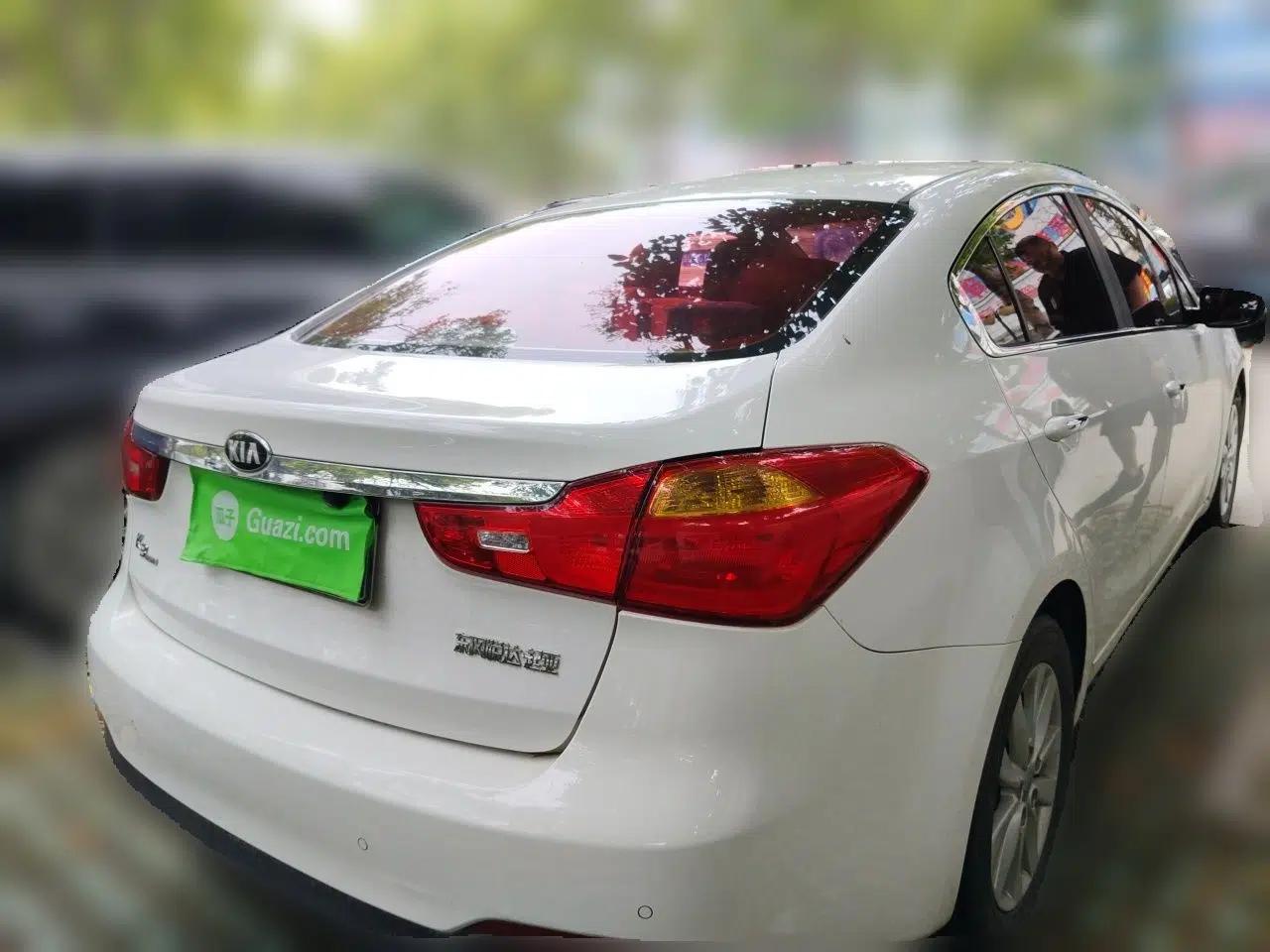 Kia K3 2015 1.6L Automatic GLS — миниатюра 6