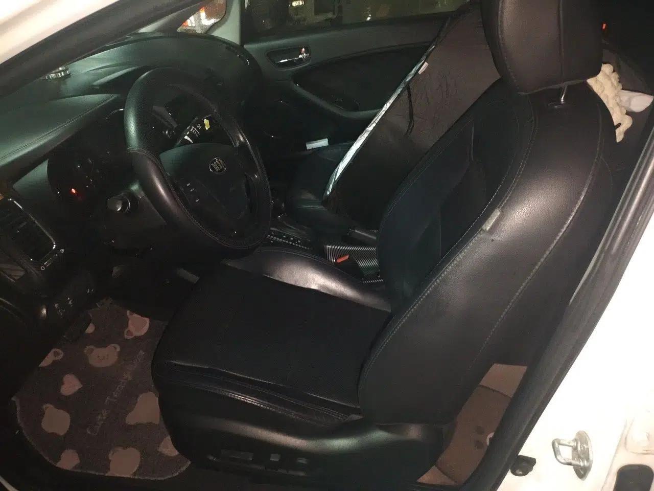 Kia K3 2013 1.6L Automatic GLS — миниатюра 12