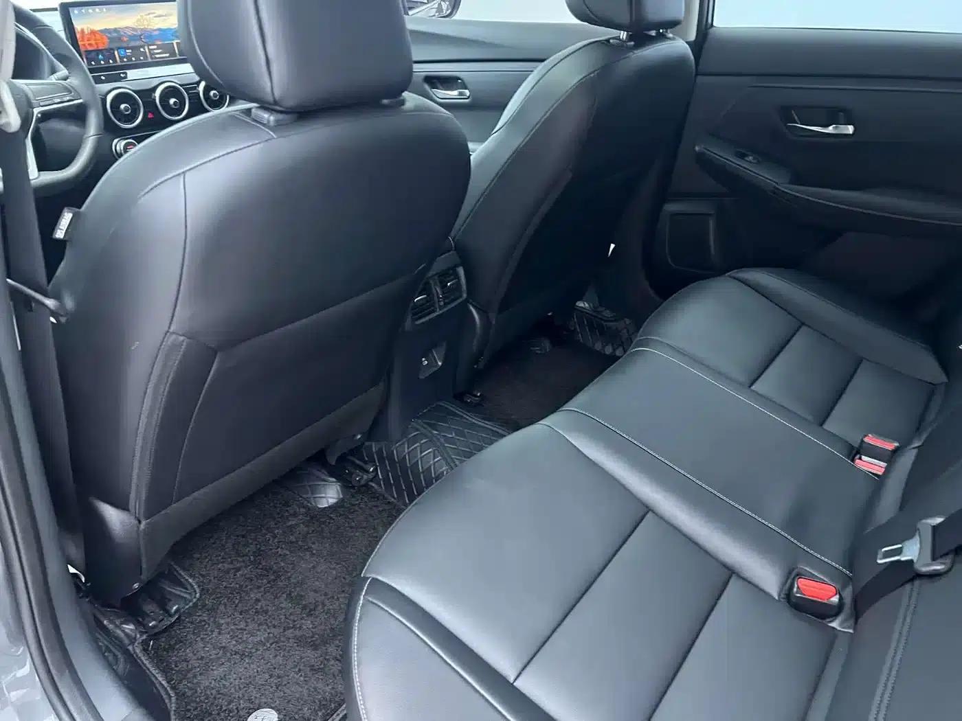 Nissan Sylphy 2023 1.6L CVT Enjoy Edition — миниатюра 14