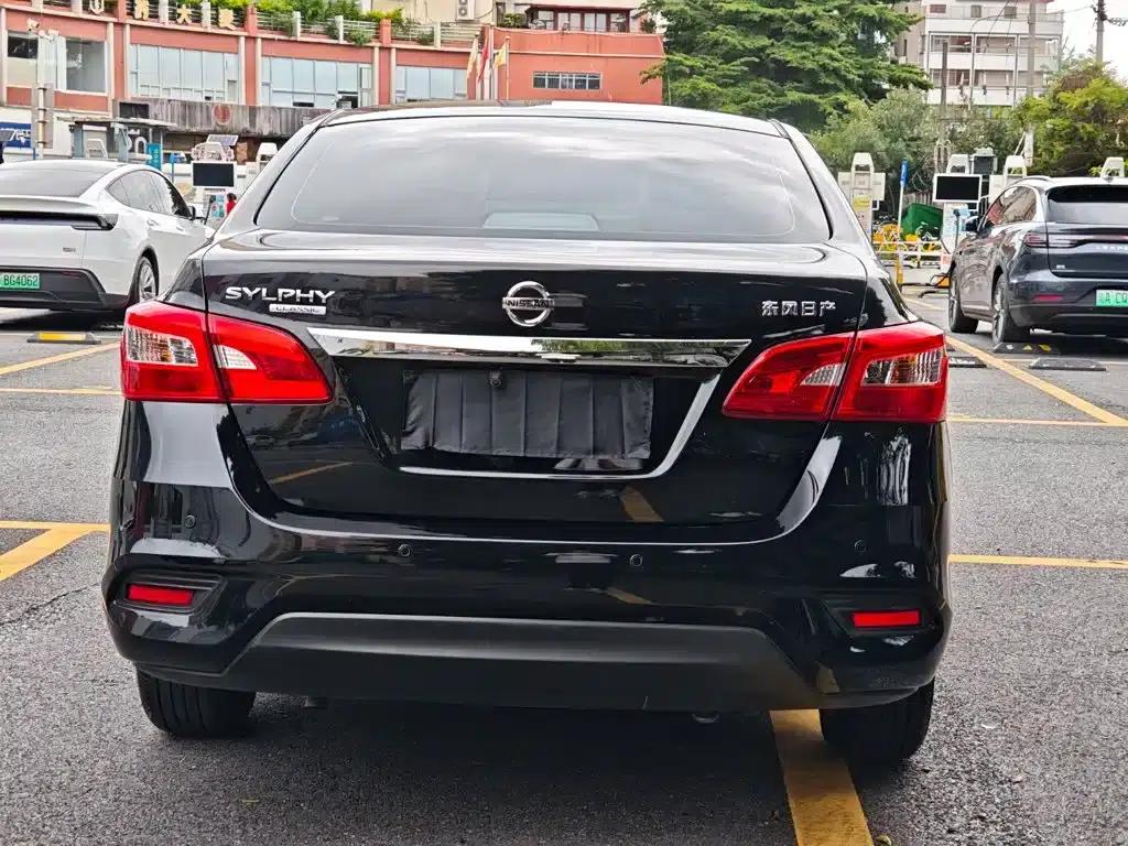 Nissan Sylphy 2024 Classic 1.6XE CVT Comfort Edition — миниатюра 6