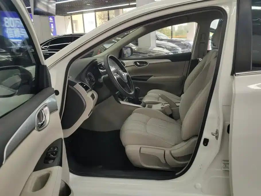 Nissan Sylphy 2016 1.6XE Manual Comfort Edition — миниатюра 9