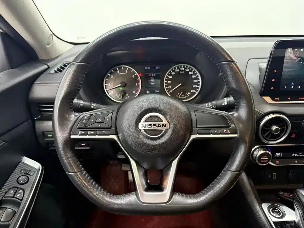 Nissan Sylphy 2021 1.6L XL CVT Smart Edition — миниатюра 11