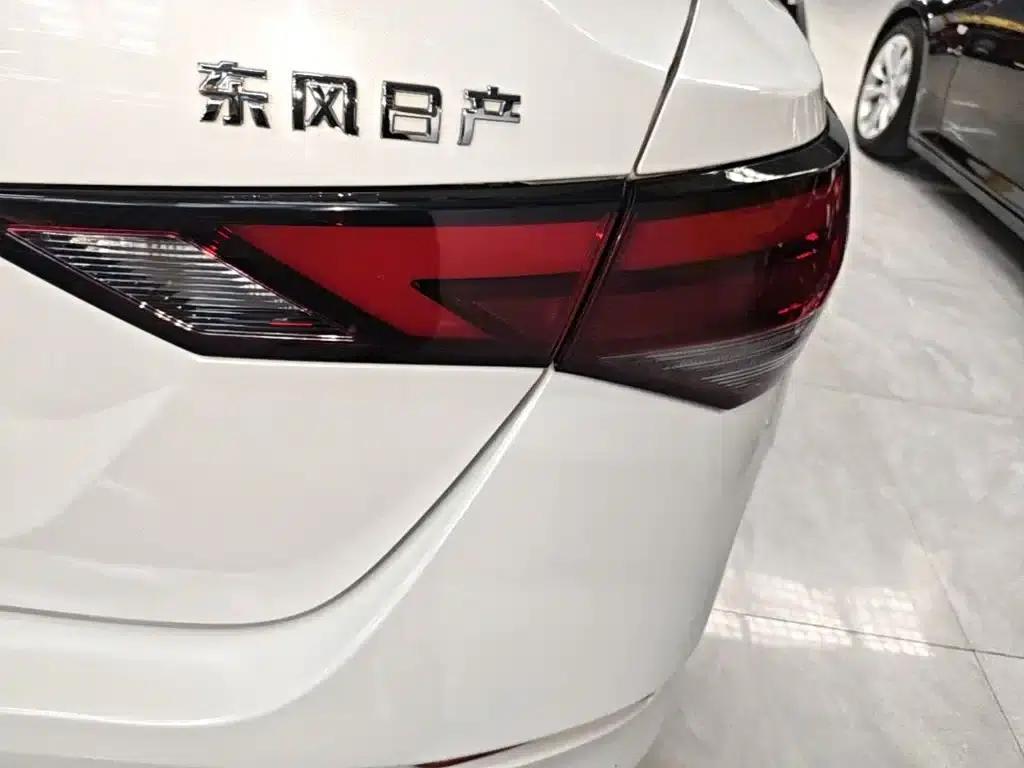 Nissan Sylphy 2021 1.6L XL CVT Smart Edition — миниатюра 8