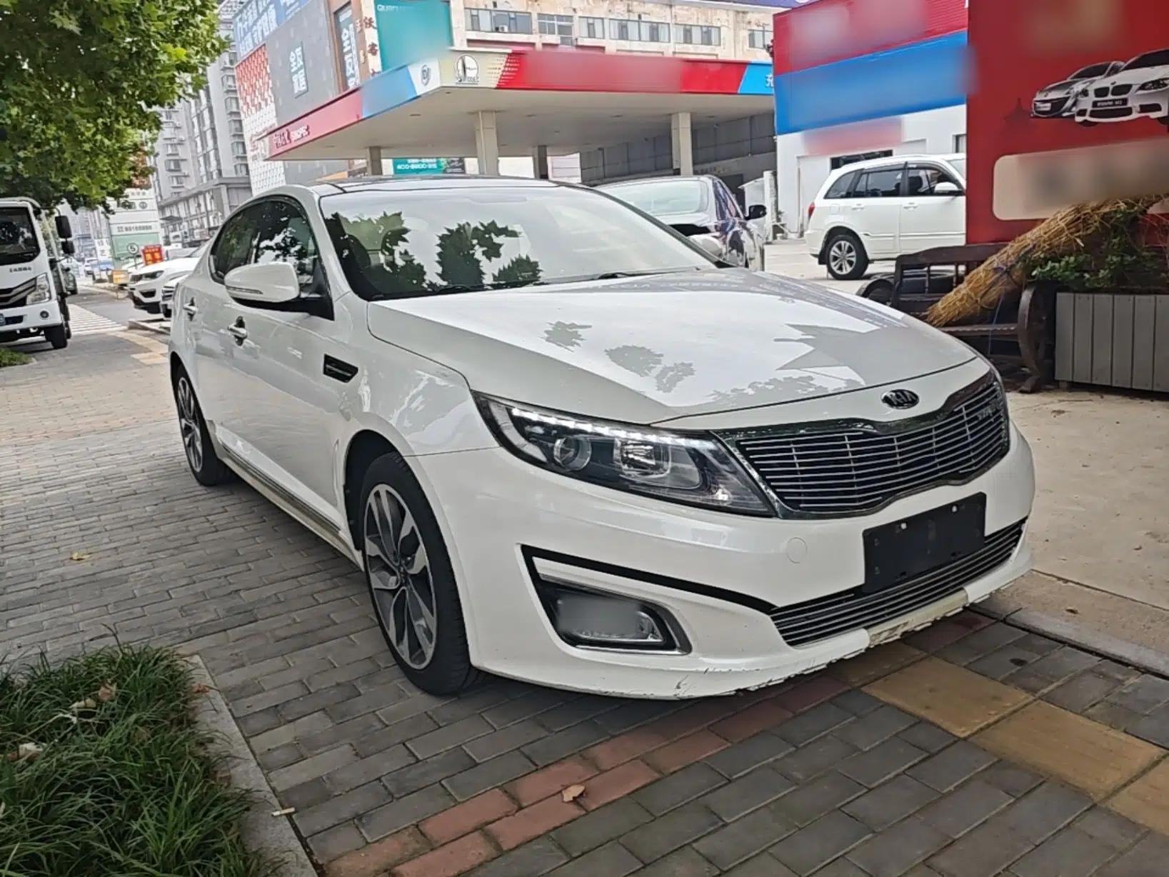 Kia K5 2014 2.0L Automatic LUXURY — миниатюра 3