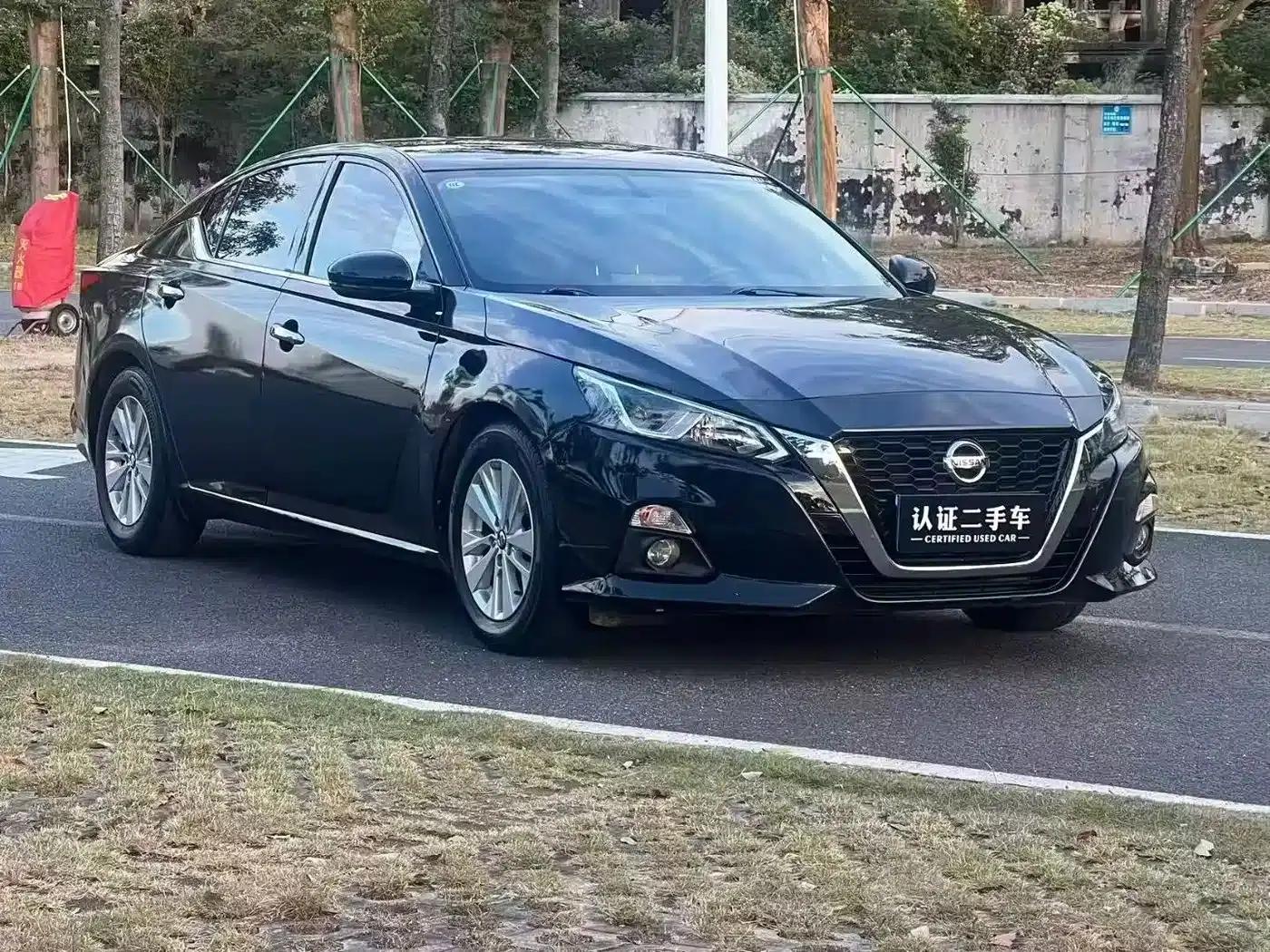 Teana 2021 2.0L XE Exclusive Edition — миниатюра 3