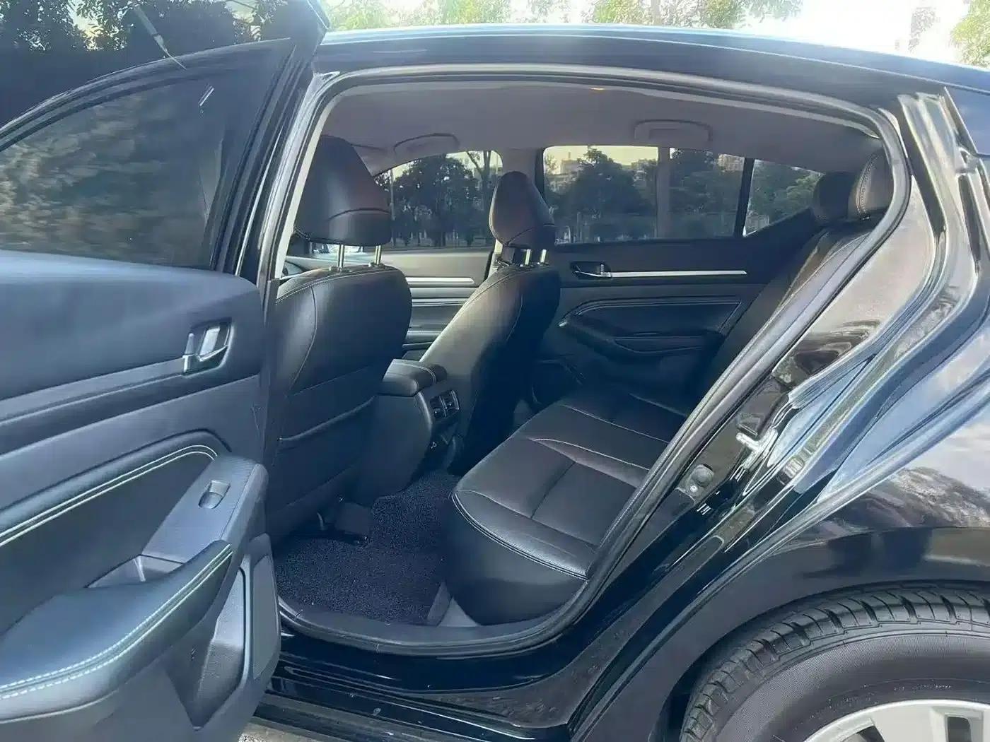 Teana 2021 2.0L XE Exclusive Edition — миниатюра 5