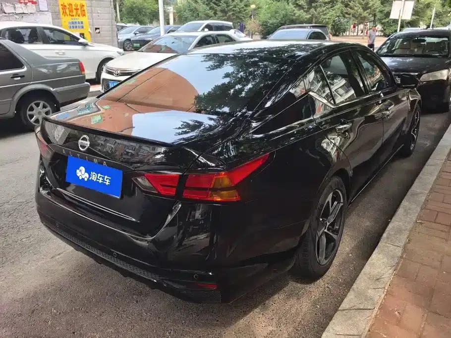 Teana 2021 2.0L XL Upper AD1 Smart Navigation Edition — миниатюра 3