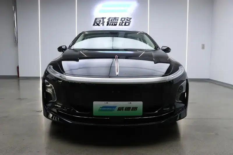 Hongqi E-QM5 2025 500KM Travel Edition — миниатюра 2