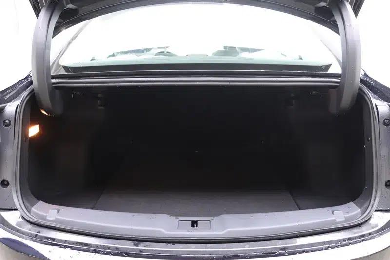 Hongqi E-QM5 2025 500KM Travel Edition — миниатюра 22