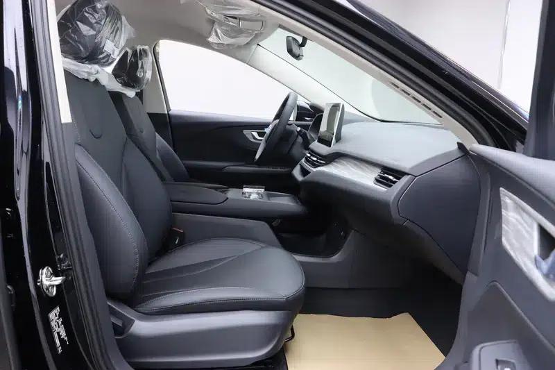 Hongqi E-QM5 2025 500KM Travel Edition — миниатюра 25