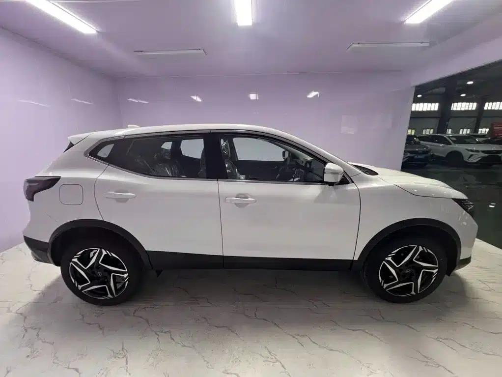Nissan Qashqai 2025 Facelift Honor 2.0L CVT XV+ Leading Edition — миниатюра 8