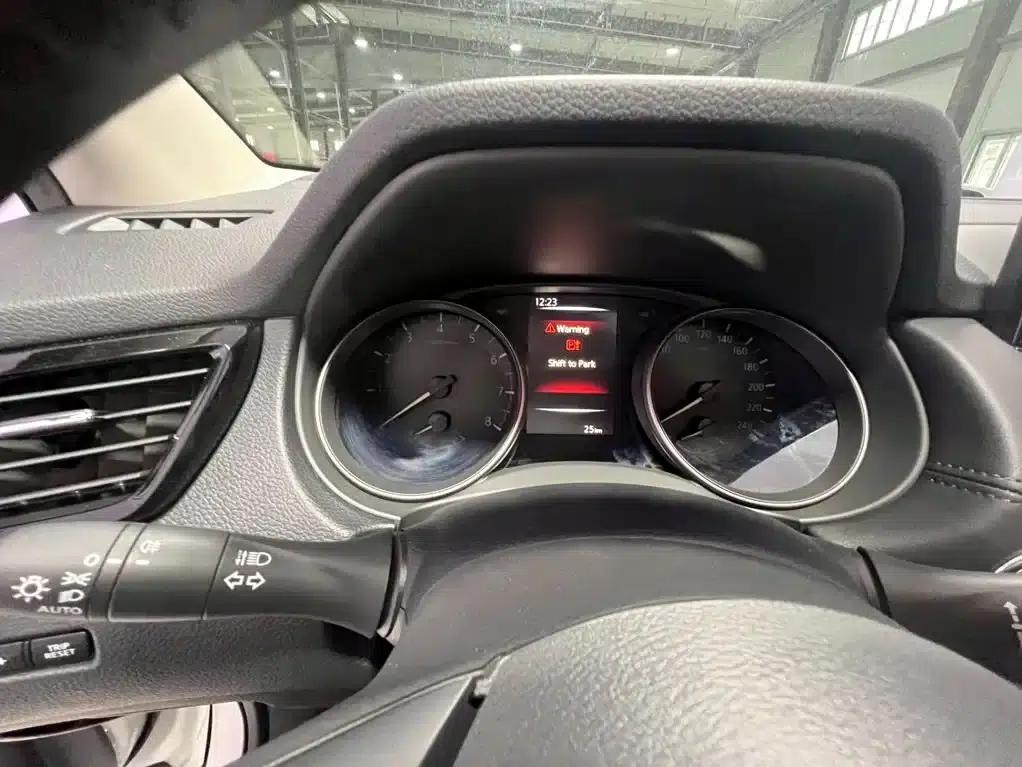 Nissan Qashqai 2025 Facelift Honor 2.0L CVT XV+ Leading Edition — миниатюра 9