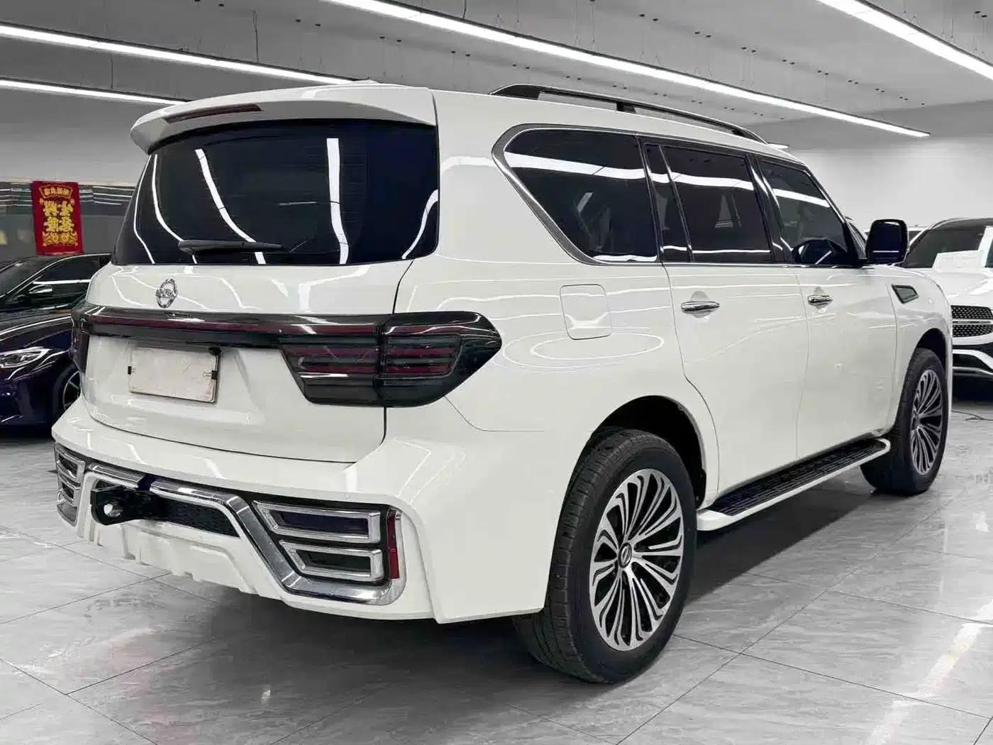 Nissan Patrol 2018 4.0L Leader Edition — миниатюра 6