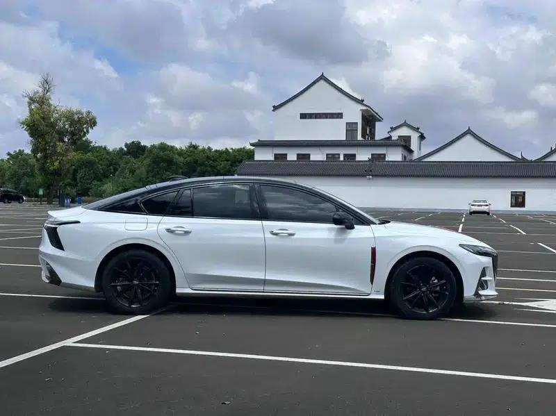 Hongqi H6 2023 2.0T Premium Edition — миниатюра 7