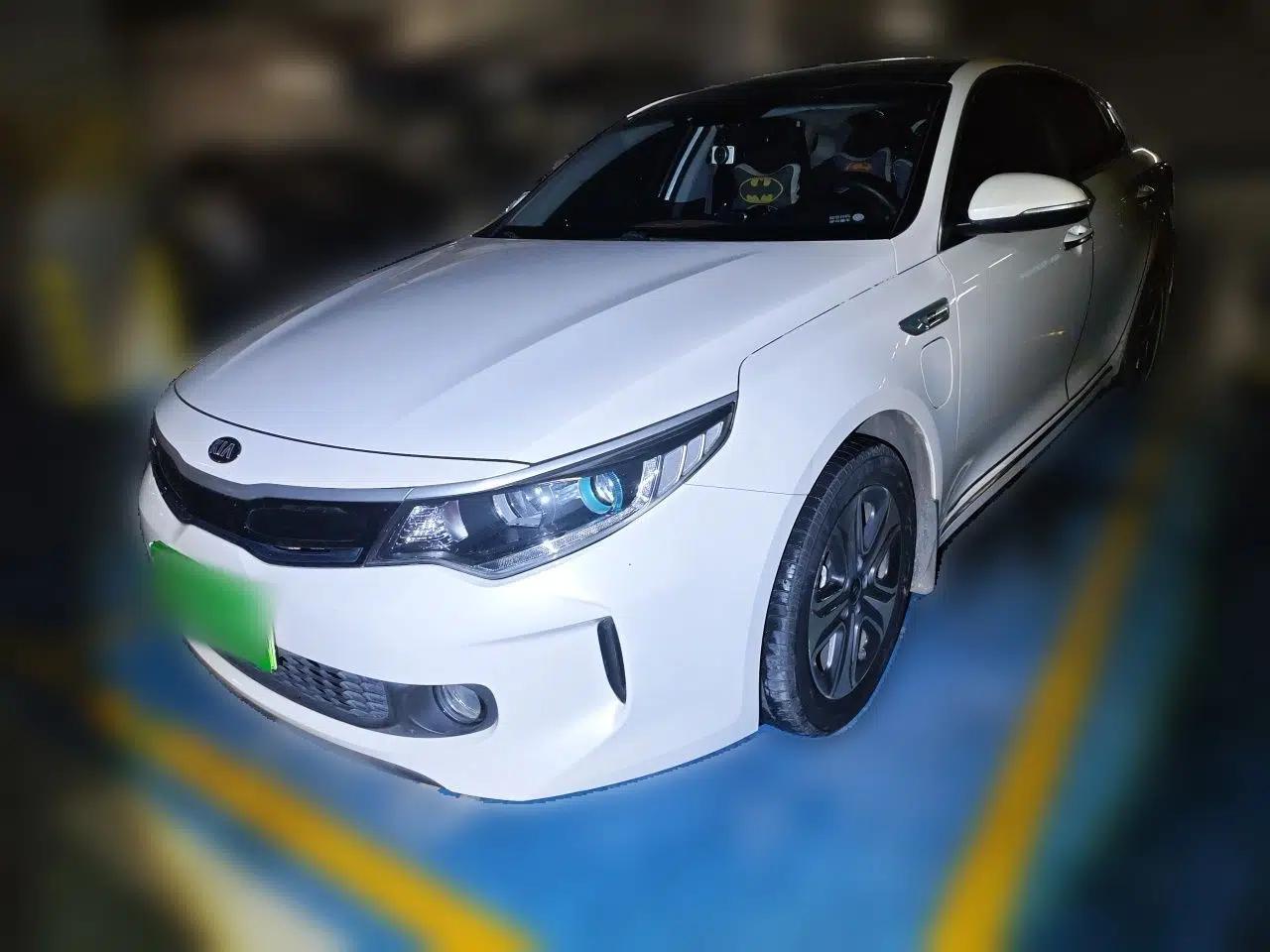 Kia K5 New Energy 2018 2.0L Smart Enjoyment Version — миниатюра 1