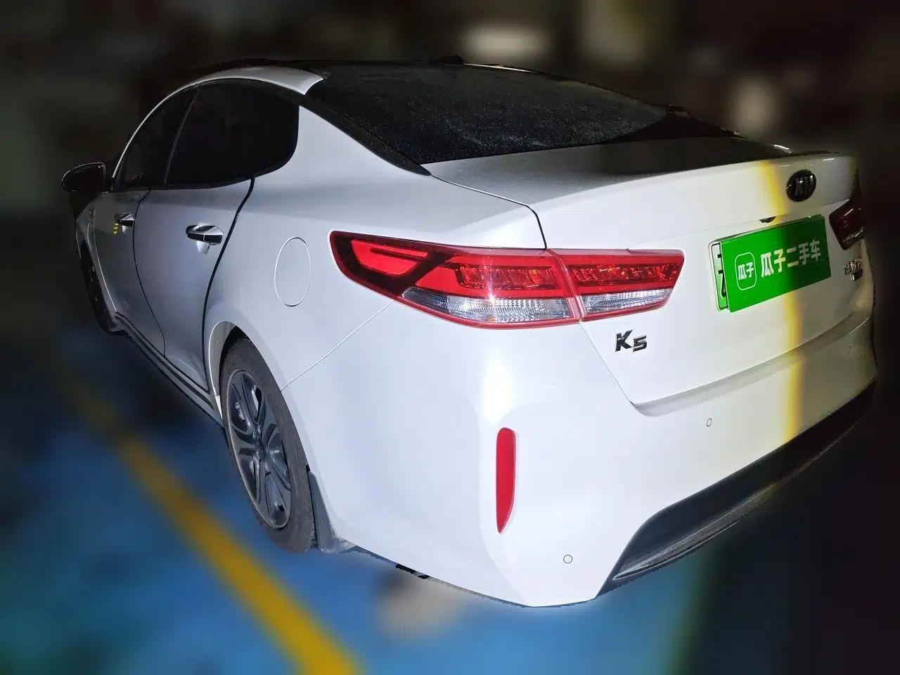 Kia K5 New Energy 2018 2.0L Smart Enjoyment Version — миниатюра 4