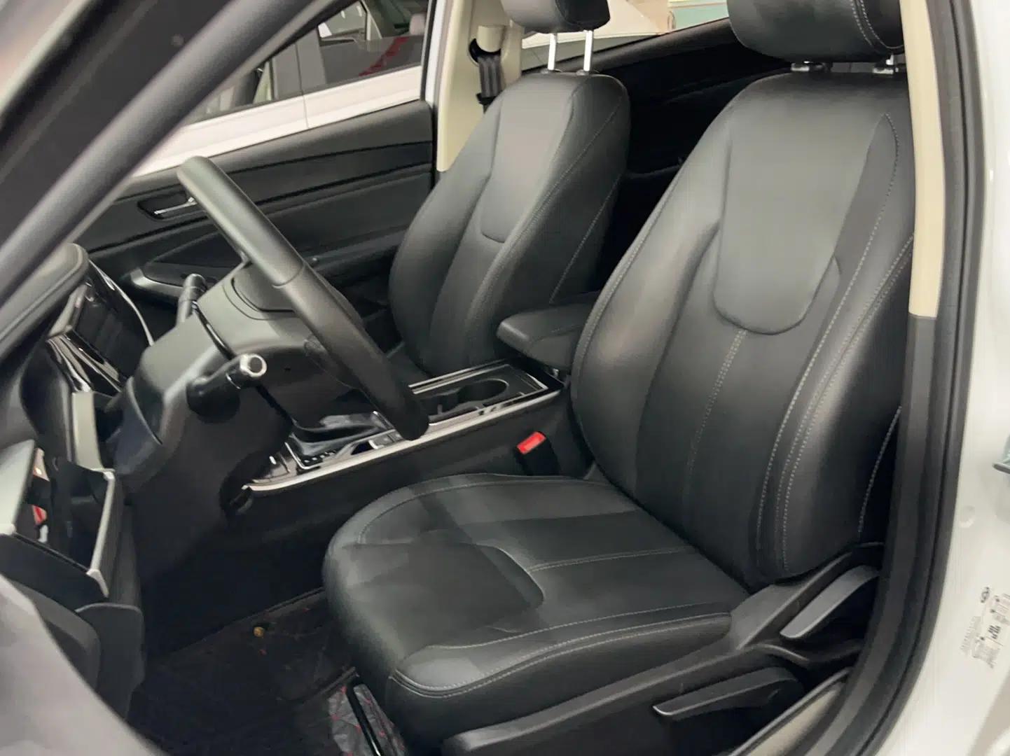 Chery Arrizo 5 2021 PRO 1.5L CVT Youth Edition — миниатюра 10