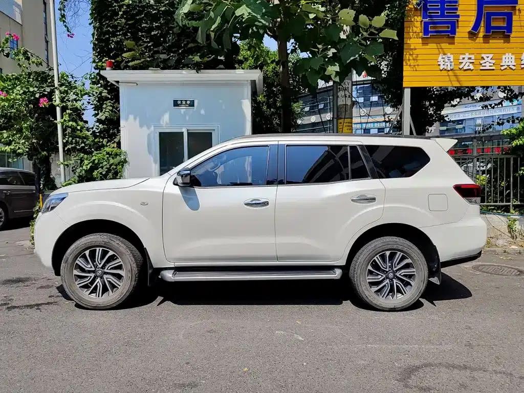 Nissan Terra 2020 2.5L XL Upper Automatic 2WD Luxury Edition — миниатюра 3