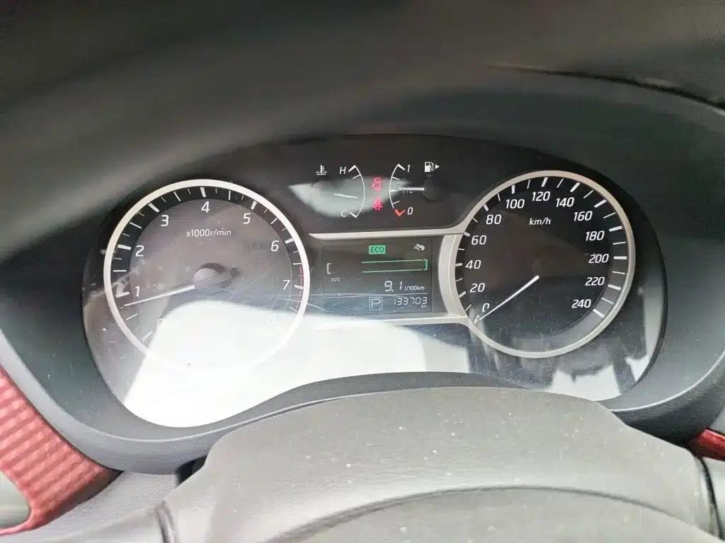 Nissan Bluebird 2016 1.6L CVT Smart Edition — миниатюра 8