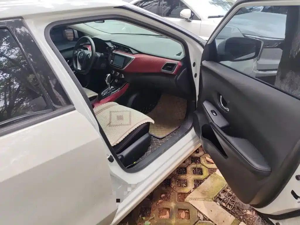 Nissan Bluebird 2016 1.6L CVT Smart Edition — миниатюра 22