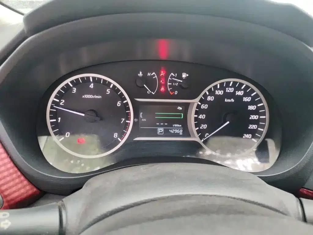Nissan Bluebird 2016 1.6L CVT Smart Edition — миниатюра 8