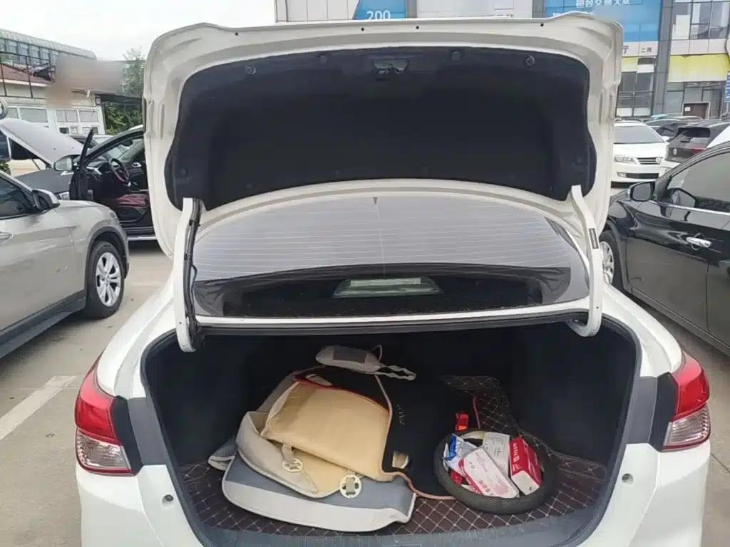 Nissan Bluebird 2019 1.6L Manual Fashion Edition (China VI Emission Standard) — миниатюра 19