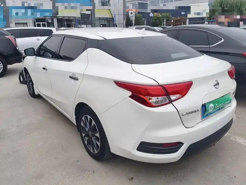 Nissan Bluebird 2019 1.6L Manual Fashion Edition (China VI Emission Standard) — миниатюра 5