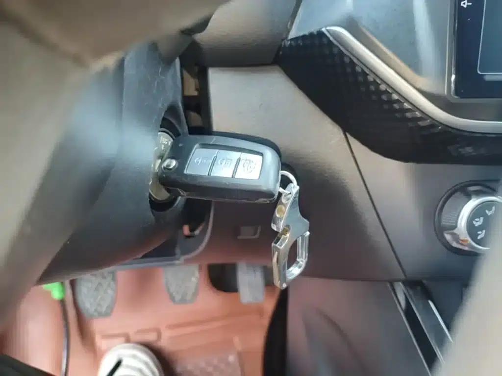 Nissan Bluebird 2019 1.6L Manual Fashion Edition (China VI Emission Standard) — миниатюра 9