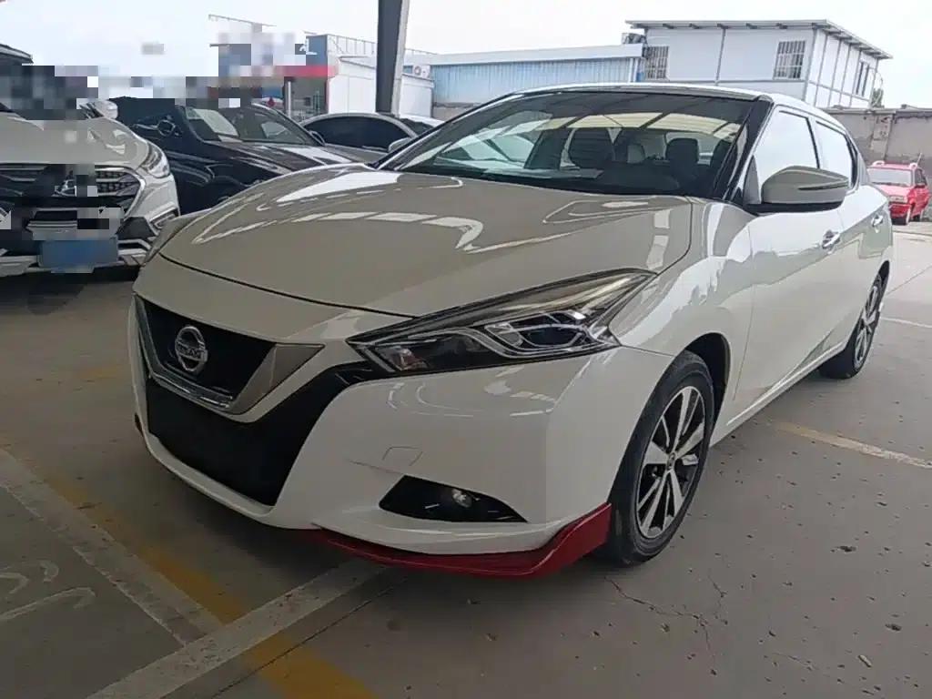 Nissan Bluebird 2020 1.6L CVT Cool Edition — миниатюра 2