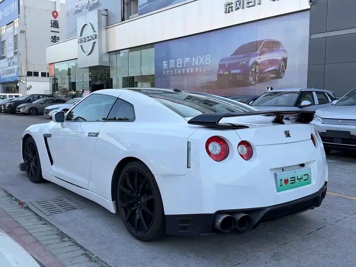 2012 Nissan GT-R 3.8T Premium Edition — миниатюра 9