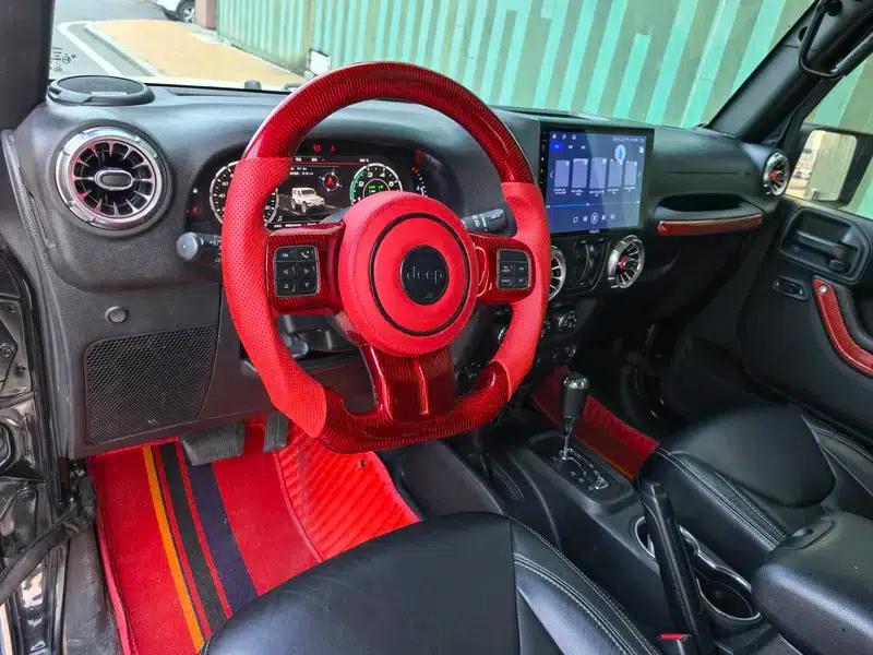 2017 Jeep Wrangler 3.0L Sahara Four-Door Comfort Edition — миниатюра 13