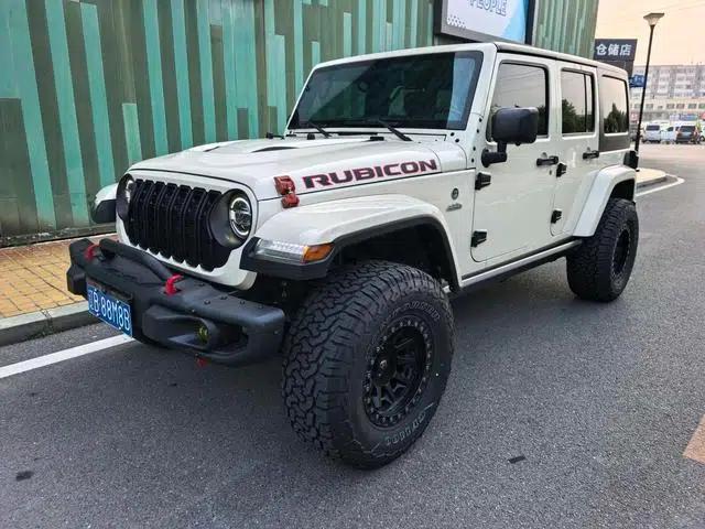 2017 Jeep Wrangler 3.0L Sahara Four-Door Comfort Edition